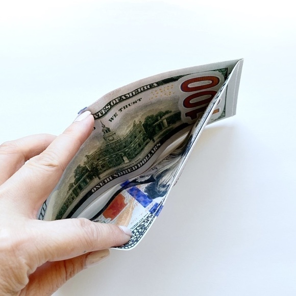 100 Bill BI-Fold Wallet - Picture 5 of 5